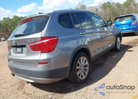 2013 BMW X3 xDrive28I z USA, uszkodzony, nr VIN 5UXWX9C55D0A08670